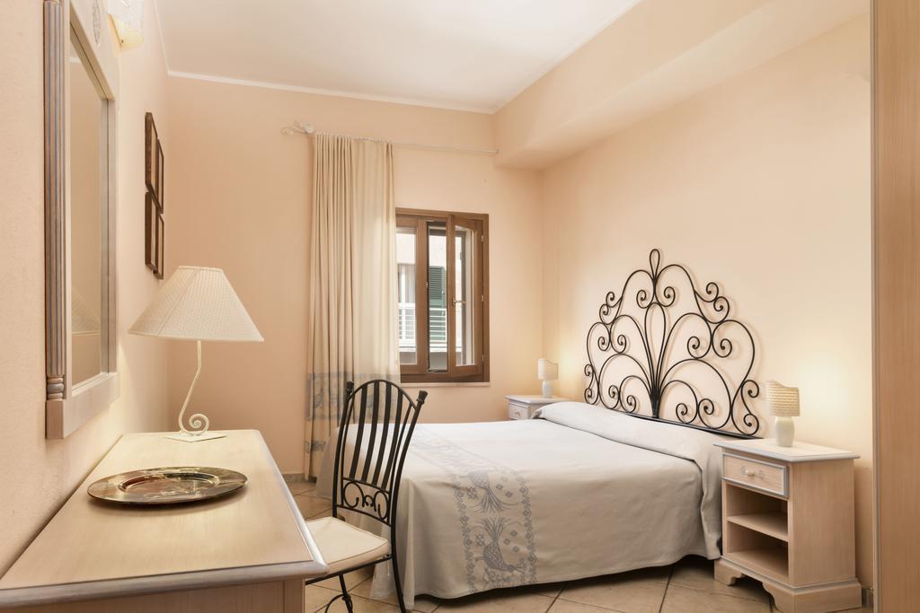 Residence Lido Chelo Bosa Marina Exteriér fotografie